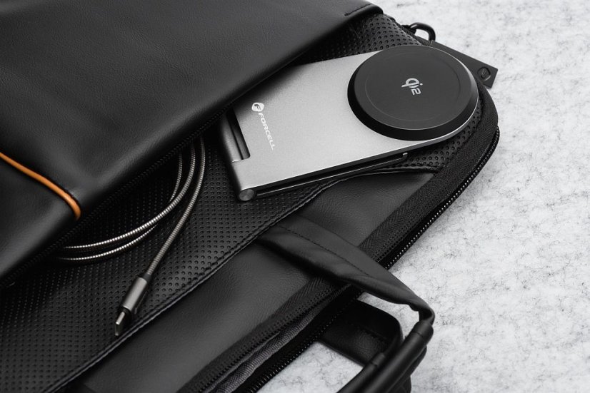 Bezdrôtová nabíjačka Wireless Charger Forcell F-Energy Flip Charge USB C Qi2 15W s MagSafe Silver 0Int