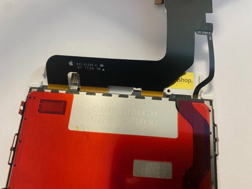 REFURBISHED - Felújított eredeti LCD kijelző iPhone 8 (fehér)