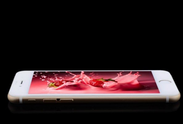3D Crystal UltraSlim - biele tvrdené ochranné sklo iPhone 6/6S