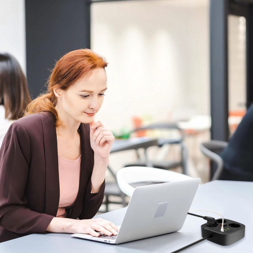 Tech-Protect Pcs3X4 Power Strip 2 Usb & 2 Type-C & 3 aljzat 200cm Black