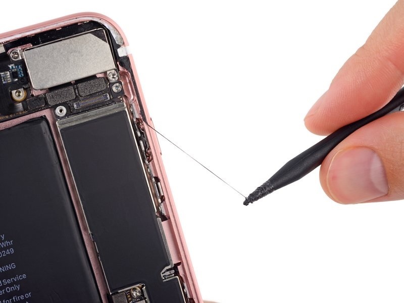 iPhone 8 Plus - Tesnenie (lepenie) pod displej / Képernyőragasztó szalag