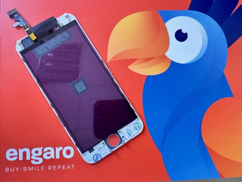 Fehér LCD iPhone 6 + OEM érintőpanel